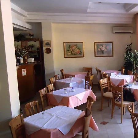 Vip ホテル スコピエ